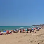 Ricardo La Mata דירה *